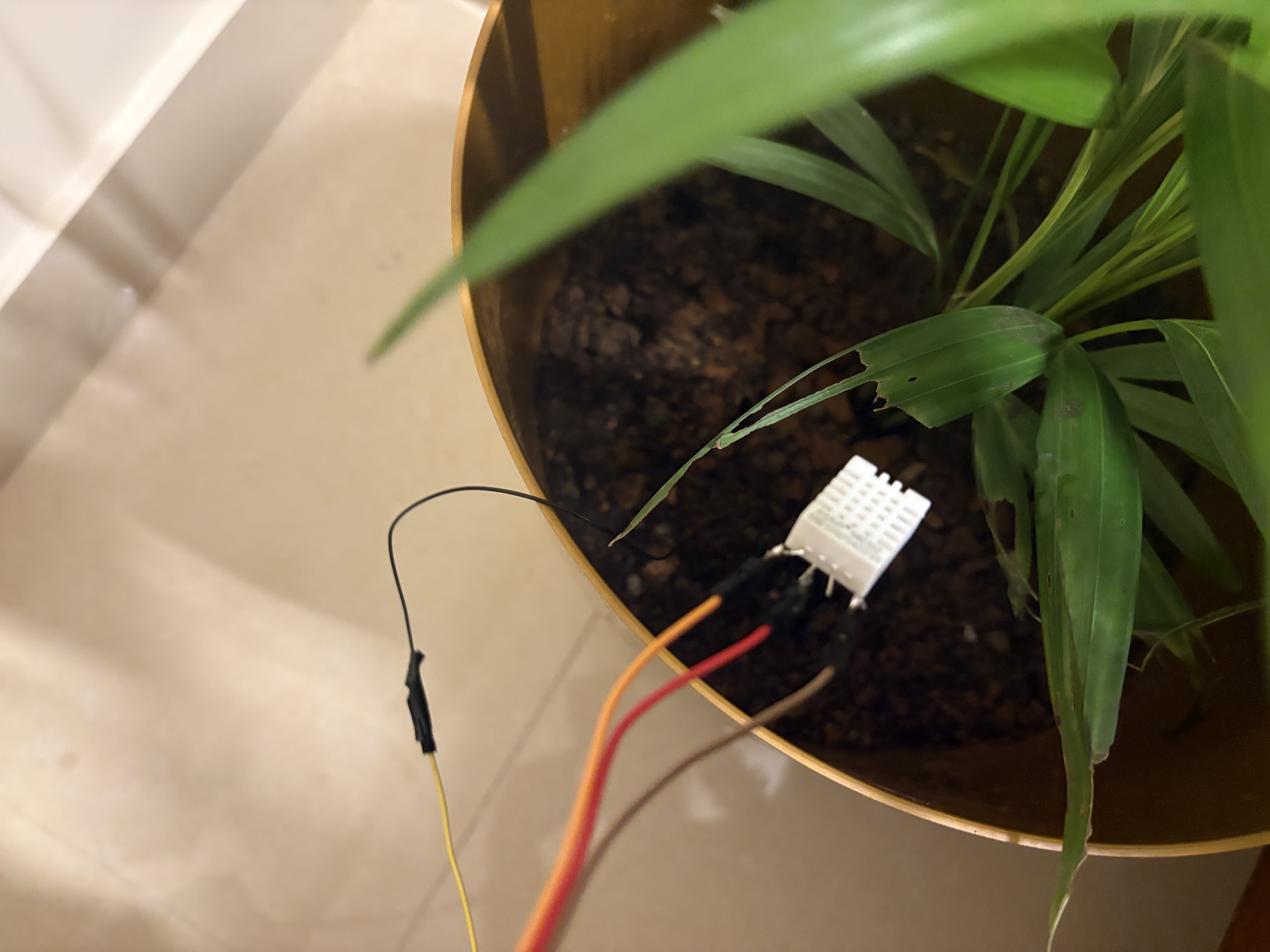 Voltage, Temperature and Humidity measurement